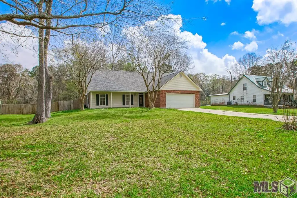 31228 Seagull Ln, Denham Springs, LA 70726 - #1
