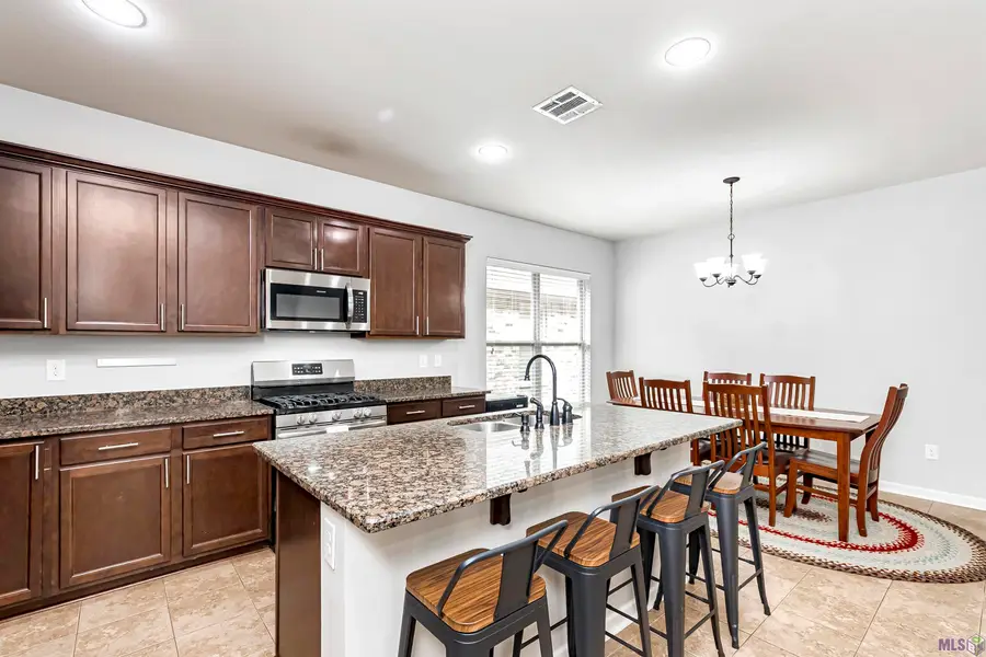 932 Shadow Bluff Dr, Baton Rouge, LA 70820 - #3