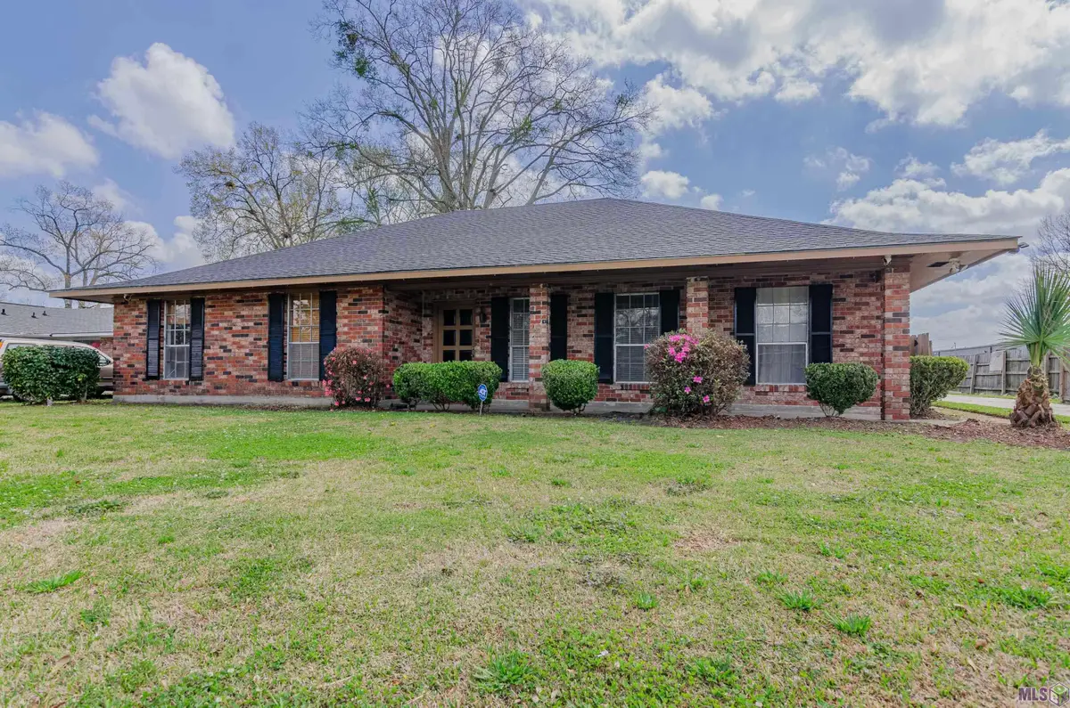 9874 Great Smokey Ave, Baton Rouge, LA 70814 - #1