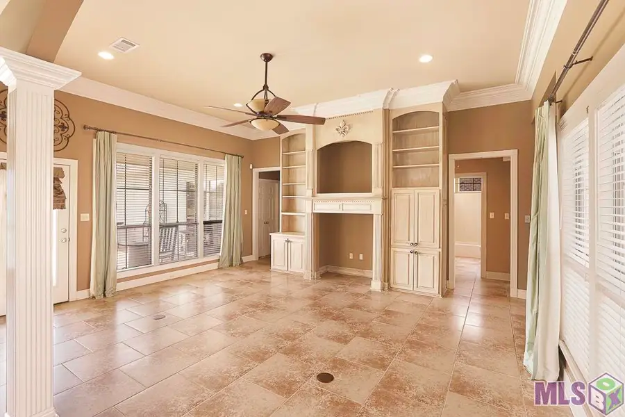 16704 Highland Club Ave, Baton Rouge, LA 70817 - #3