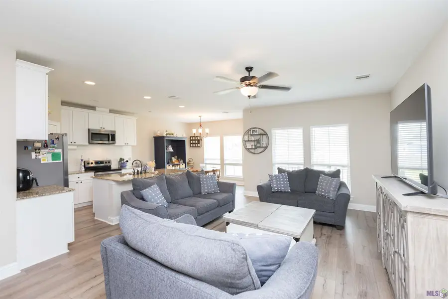 41114 E Don Lou Rd, Gonzales, LA 70737 - #3