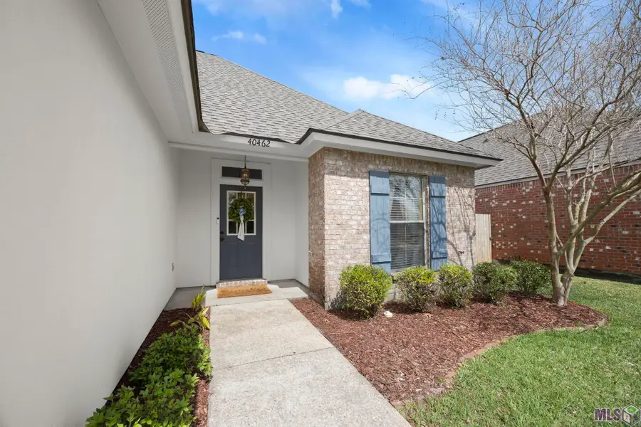 40462 Cross Creek Ave, Gonzales, LA 70737 - #3