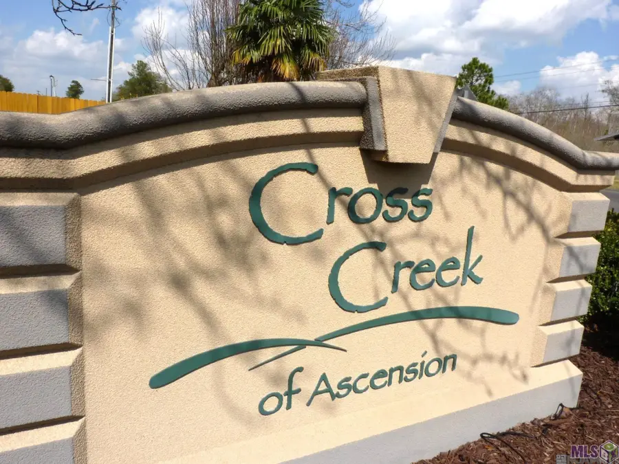 40417 Cross Creek, Gonzales, LA 70737 - #2
