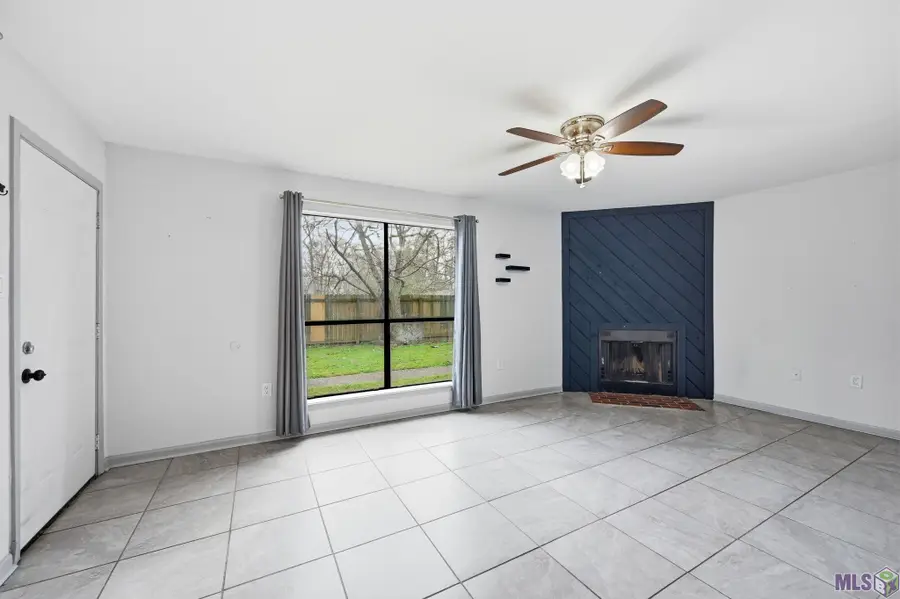 1717 S Brightside View Dr #F, Baton Rouge, LA 70820 - #2