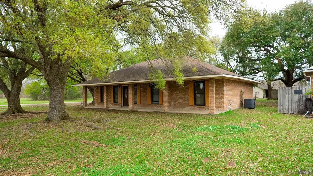 14213 Elmbridge Ave, Baton Rouge, LA 70819 - #1