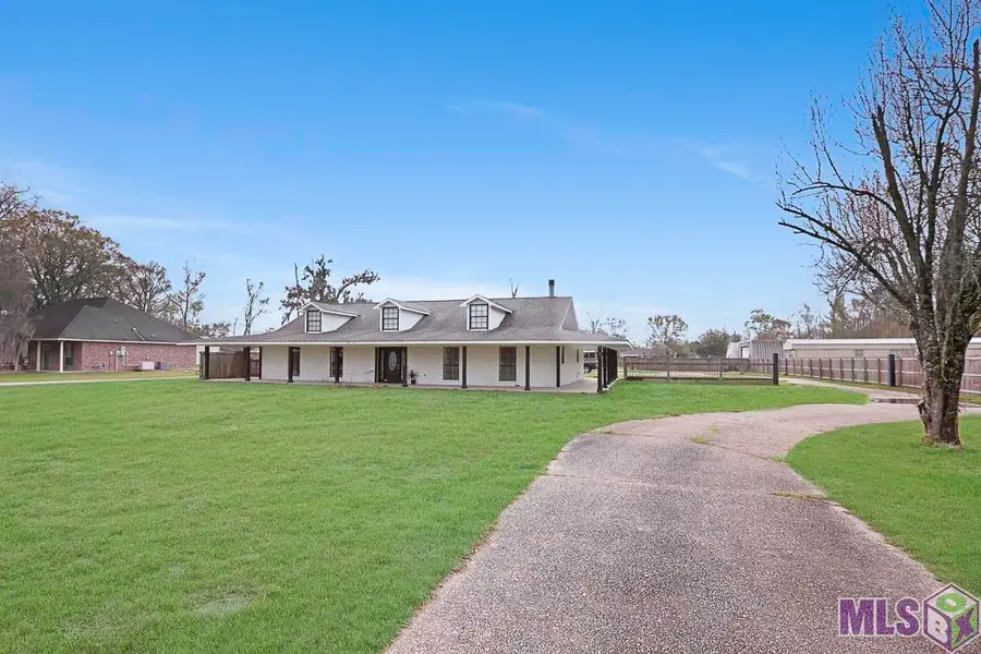 42189 La Hwy 621, Gonzales, LA 70737 - #2