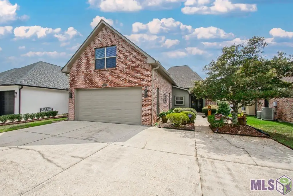 21157 Waterfront East Dr, Maurepas, LA 70449 - #1