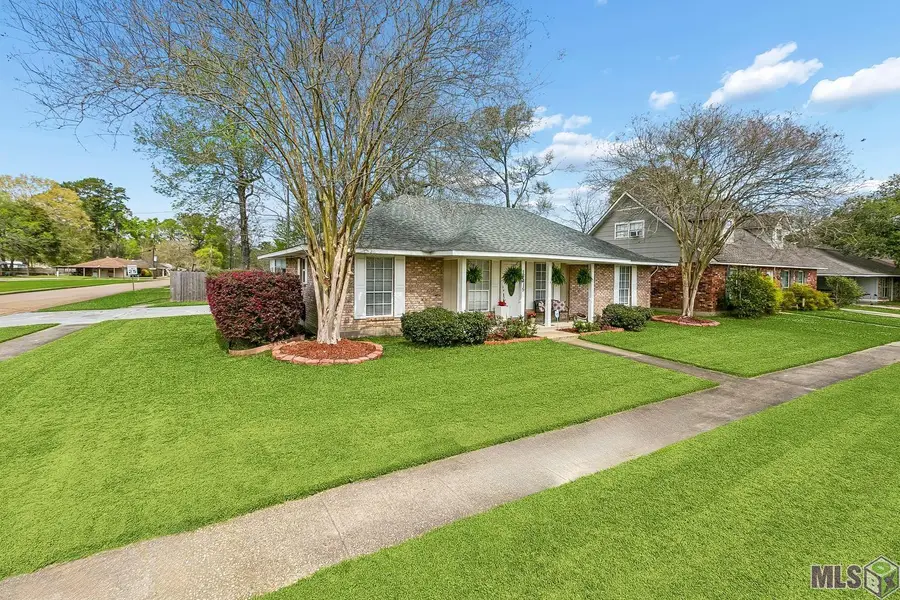 14415 Richardson Dr, Greenwell Springs, LA 70739 - #2