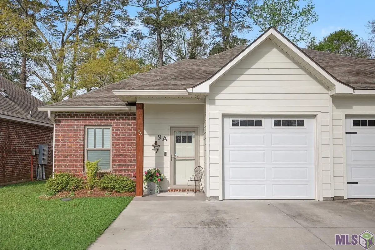 9900 Country Club Dr #9A, Denham Springs, LA 70726 - #1