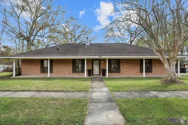 15544 Patricia Dale Dr, Baton Rouge, LA 70819