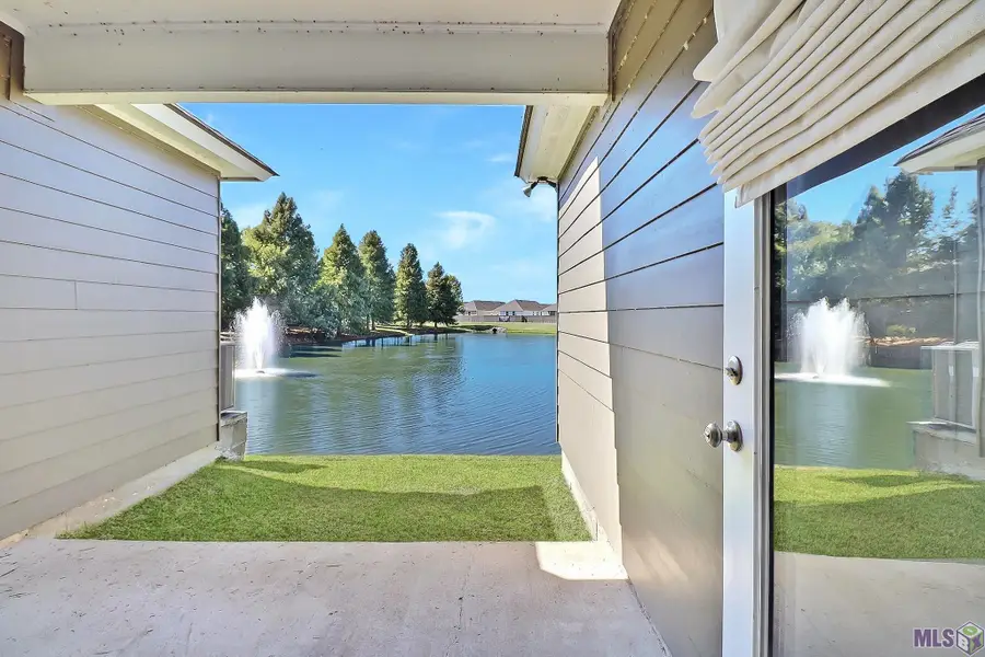 8644 Edgewater Dr, Baton Rouge, LA 70820 - #2