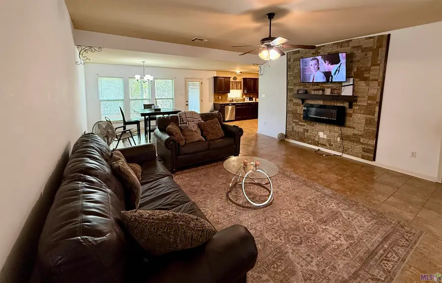 42141 Broadwalk Ave, Hammond, LA 70403 - #3