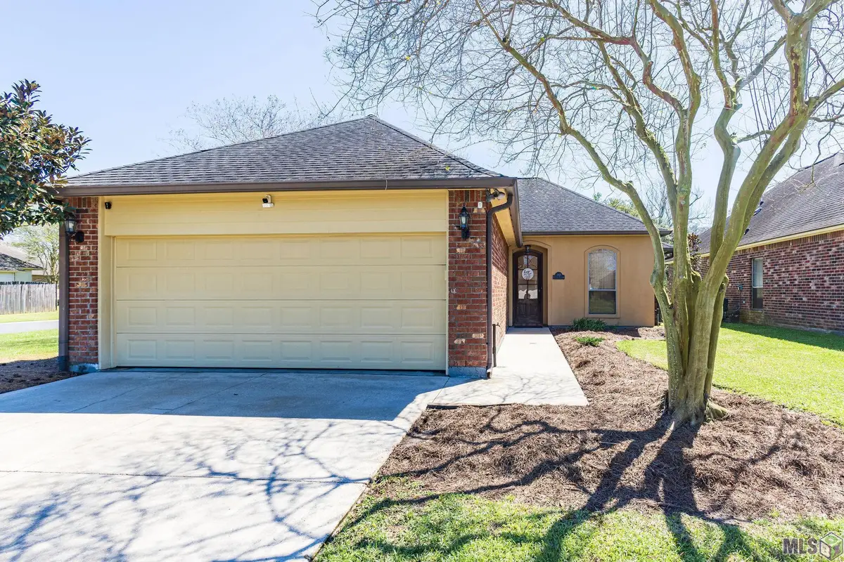 3101 Nicholson Lake Dr, Baton Rouge, LA 70810 - #1
