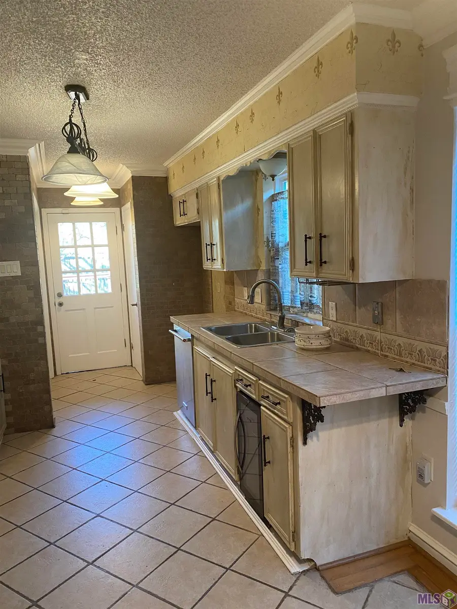 1749 Stonegate Ct, Baton Rouge, LA 70815 - #2