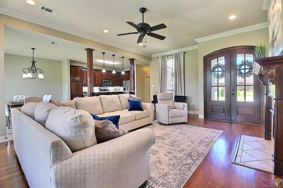 13348 Autumn Run Dr, Walker, LA 70785 - #3