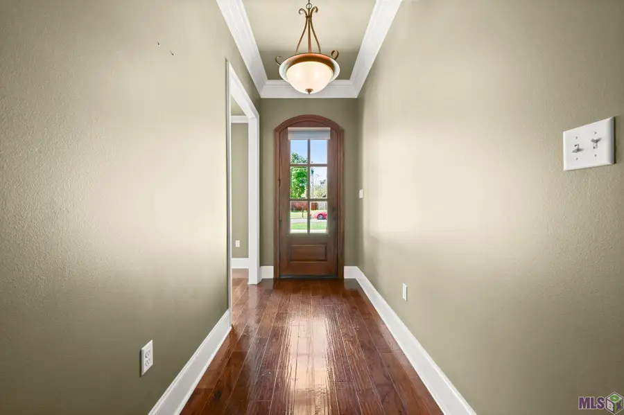 9431 Wyndham Way, Denham Springs, LA 70726 - #2