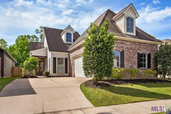 18170 Vis-a-vis Ave, Saint George, LA 70817