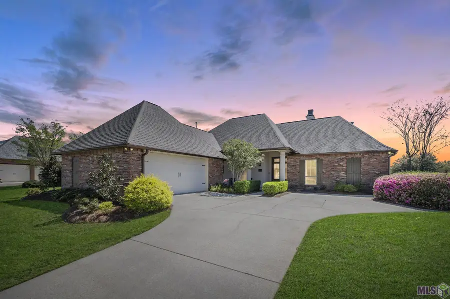 2444 S Turnberry Ave, Zachary, LA 70791 - #3