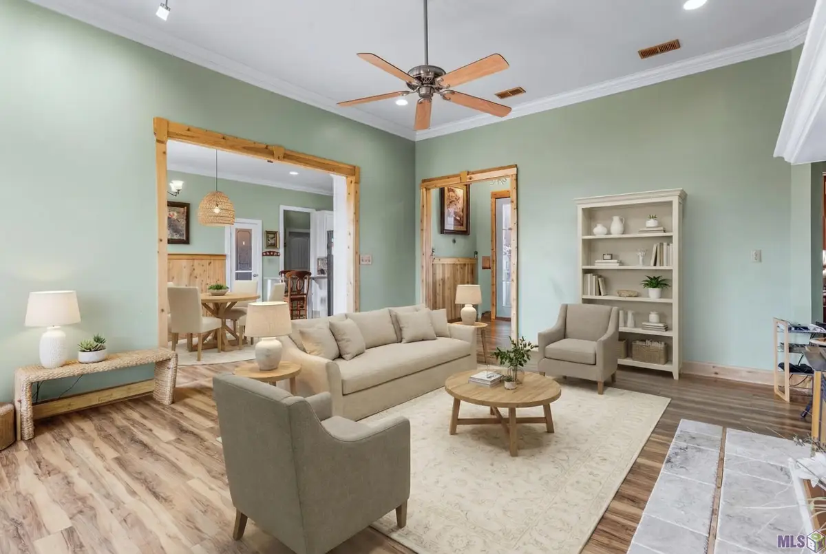 17202 La Hwy 930, Prairieville, LA 70769 - #1