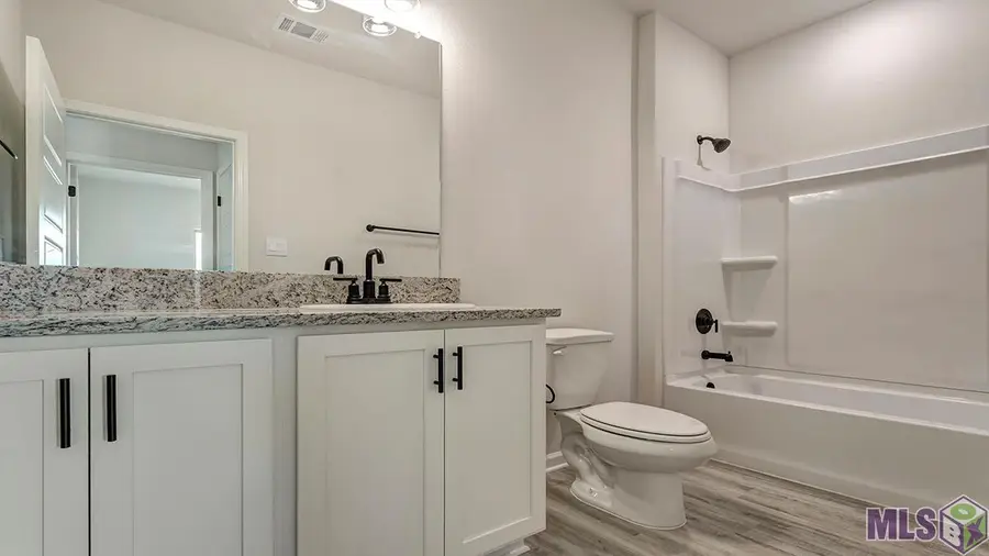 2206 Clark Ave, Zachary, LA 70791 - #3