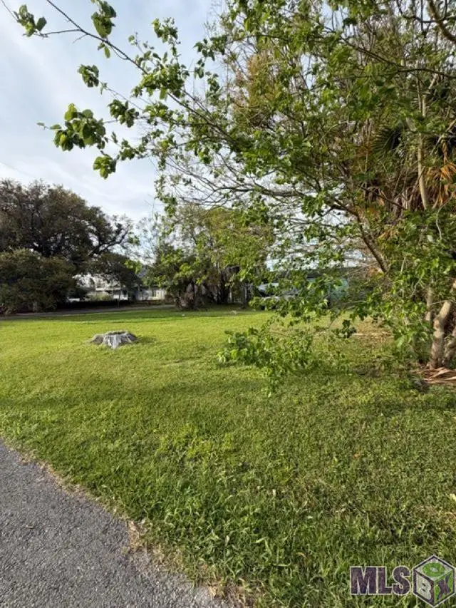 5301 Royal St, New Orleans, LA 70117 - #3