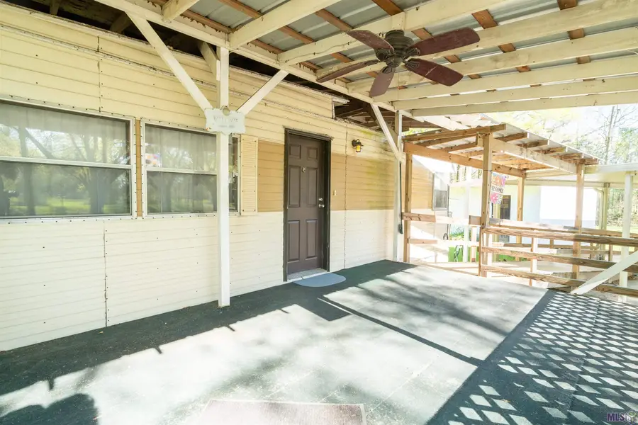 10657 Peairs Rd, Zachary, LA 70791 - #3