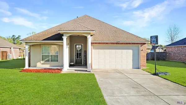 10459 Oakmount Dr, Denham Springs, LA 70706