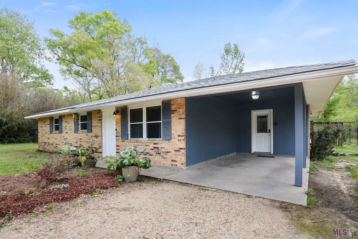 25482 Poirrier Ln, Denham Springs, LA 70706 - #1