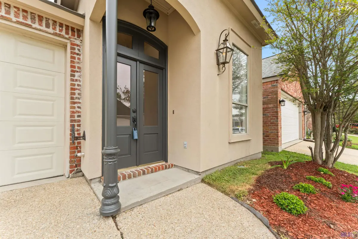 10684 Woodland Oaks, Baton Rouge, LA 70809 - #1