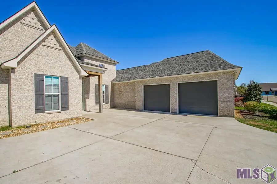 17719 Empress Dr, Greenwell Springs, LA 70739 - #3