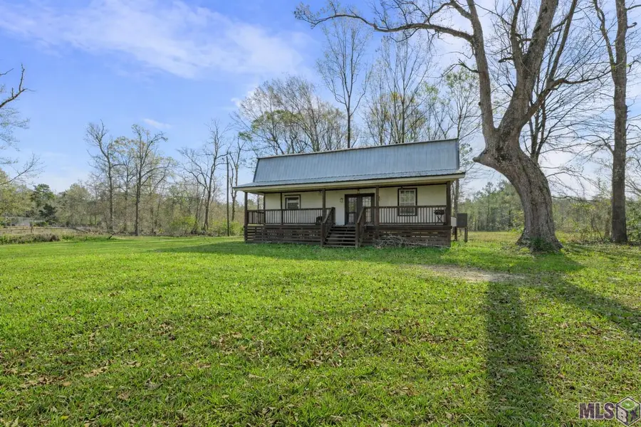 17220 Oak Ridge Dr, Livingston, LA 70754 - #2
