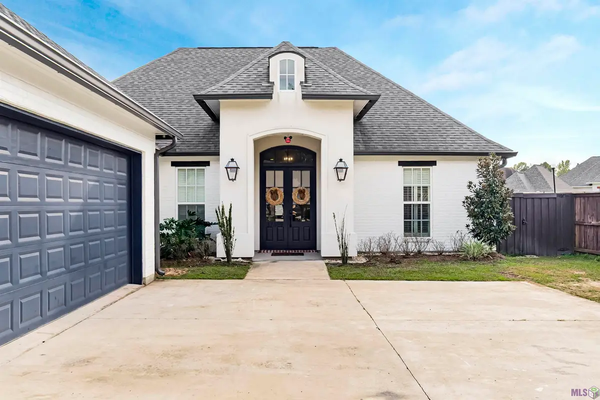 37359 Cypress Hollow Ave, Prairieville, LA 70769 - #1