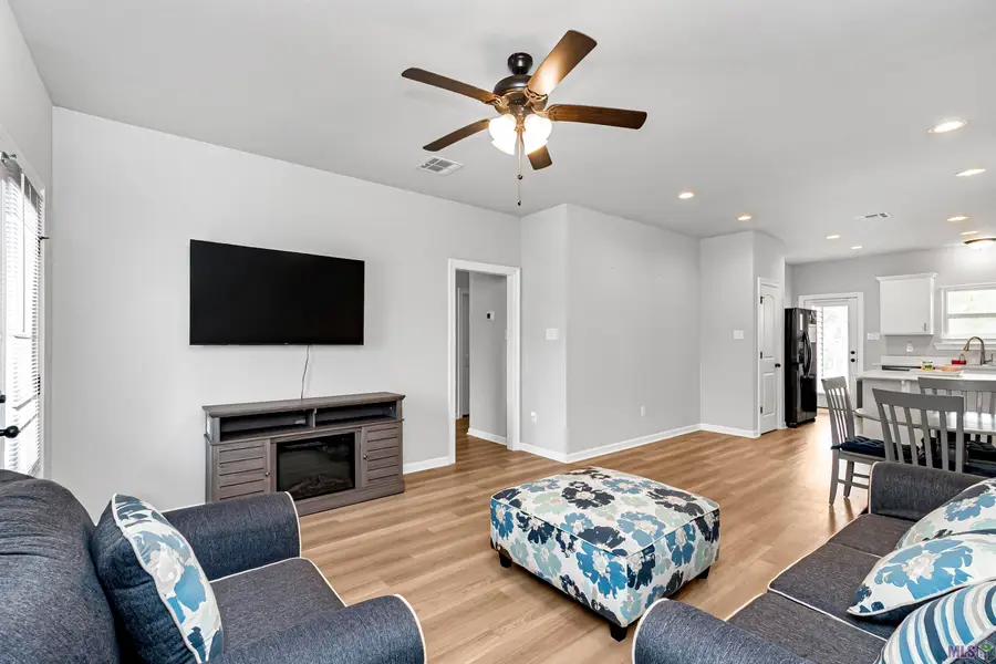 2240 Meadow Oak Dr, Saint Gabriel, LA 70776 - #3