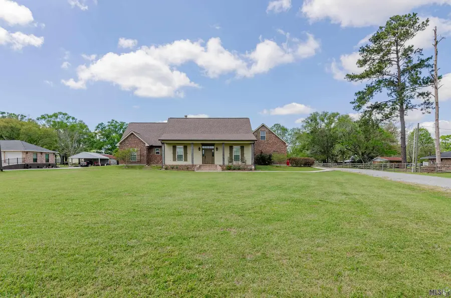 9179 Brittany Rd, Sorrento, LA 70778 - #2