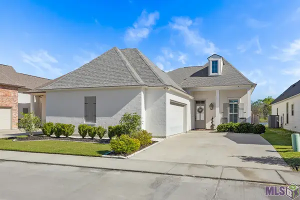12849 Great Tern Ave, Saint George, LA 70810