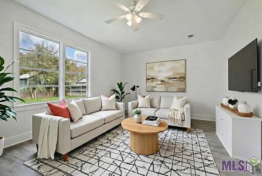 720 Avenue C, Port Allen, LA 70767 - #3