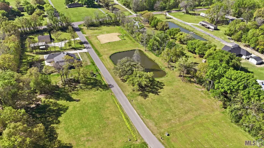 10311 Bayou Crossing, Saint Amant, LA 70774 - #3