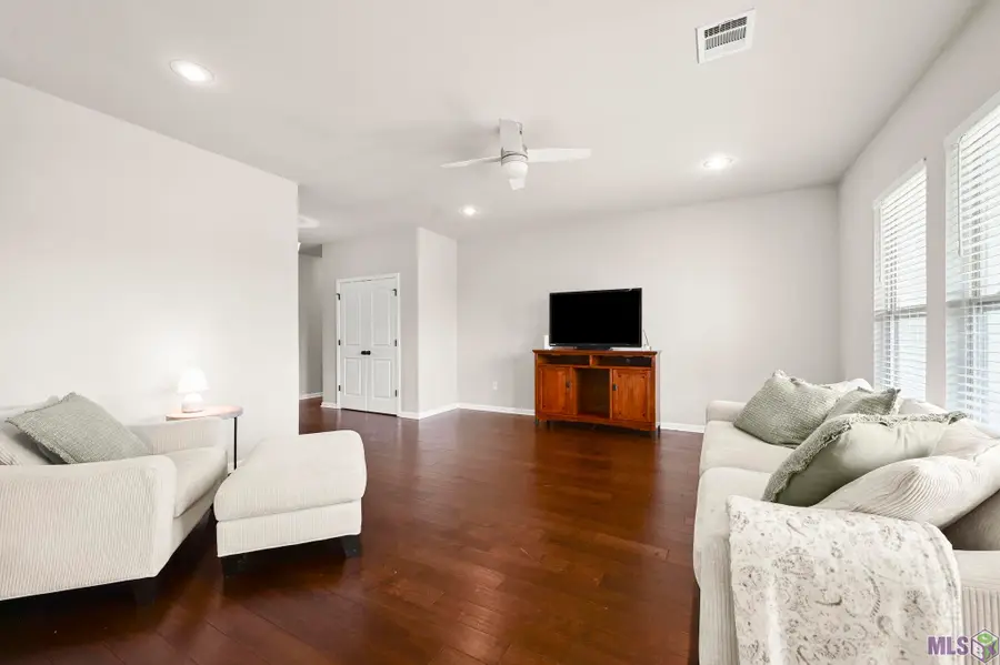 1945 Willow Bend Rd, Saint Gabriel, LA 70776 - #3