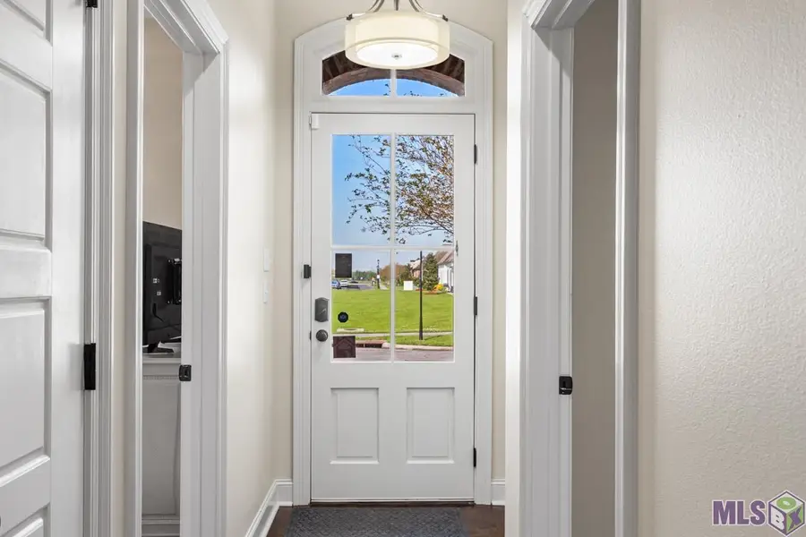 13927 Park Terrace Dr, Baton Rouge, LA 70810 - #2