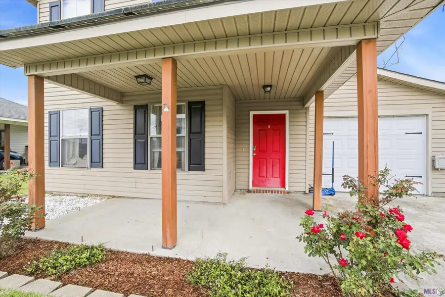 23949 Southpark Ln, Denham Springs, LA 70726 - #3