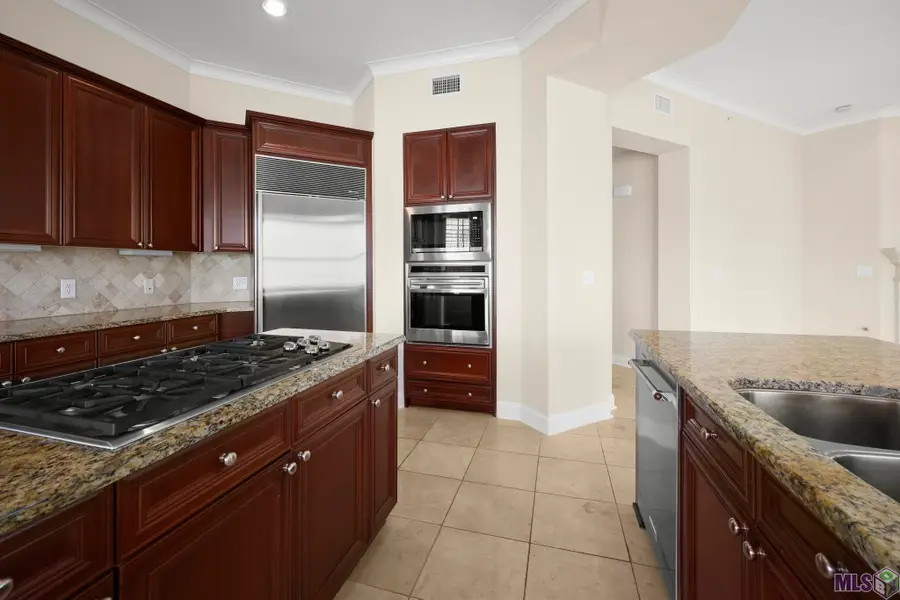 998 Stanford Ave #203, Baton Rouge, LA 70808 - #2
