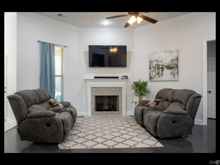 1322 Pine Bluff Ave, Zachary, LA 70791 - #3