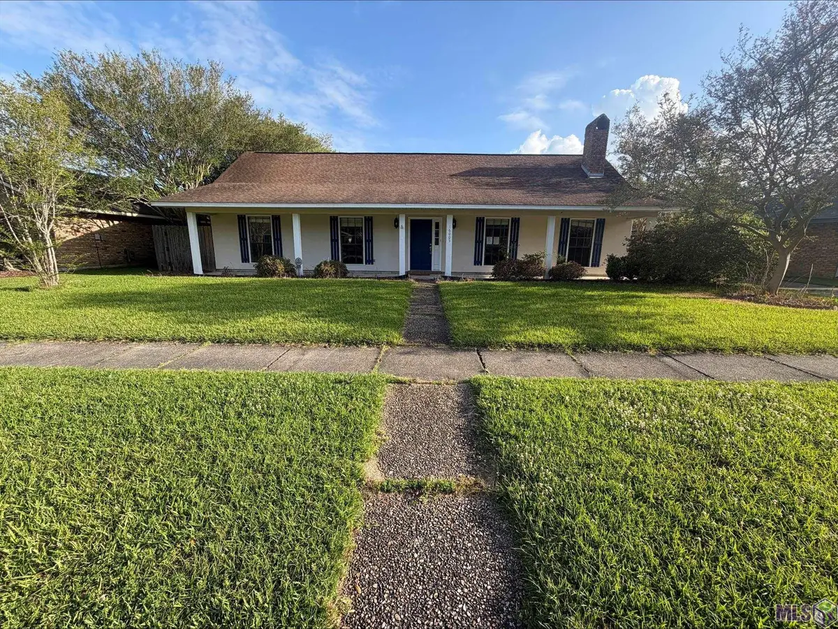 16005 Chickamauga Ave, Baton Rouge, LA 70817 - #1