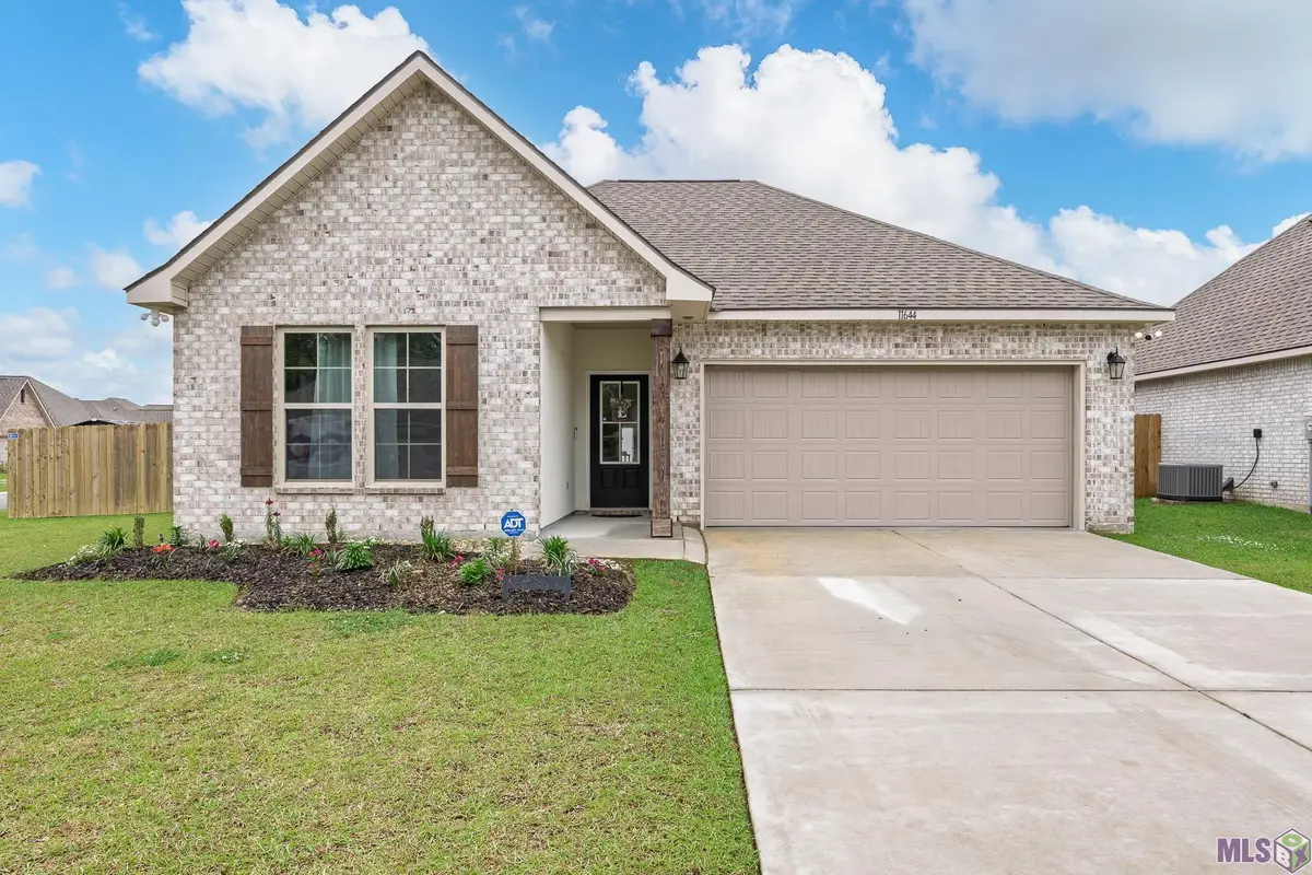 11644 Juban Parc Ave, Denham Springs, LA 70726 - #1