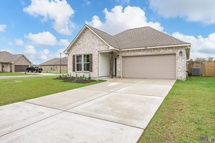11644 Juban Parc Ave, Denham Springs, LA 70726 - #3