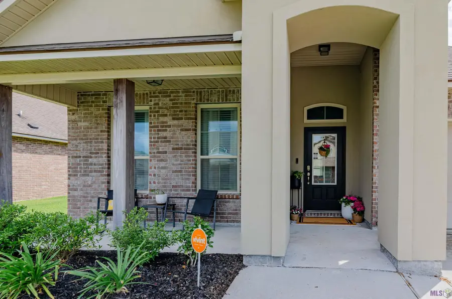 11464 Legacy Oaks Ln, Gonzales, LA 70737 - #3