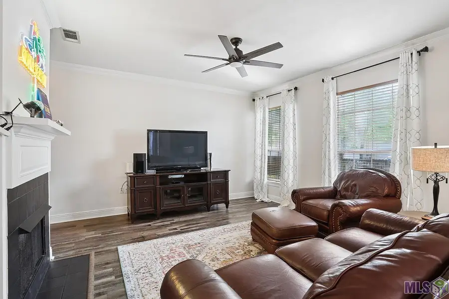 4464 Highland Rd #801, Baton Rouge, LA 70808 - #3