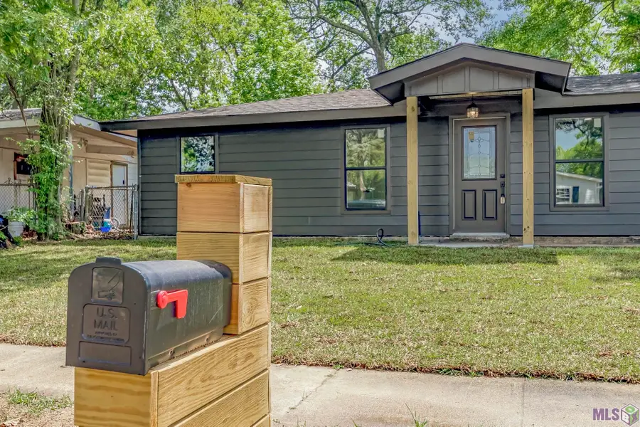 7224 Poinsetta Drive, Baton Rouge, LA 70812 - #2