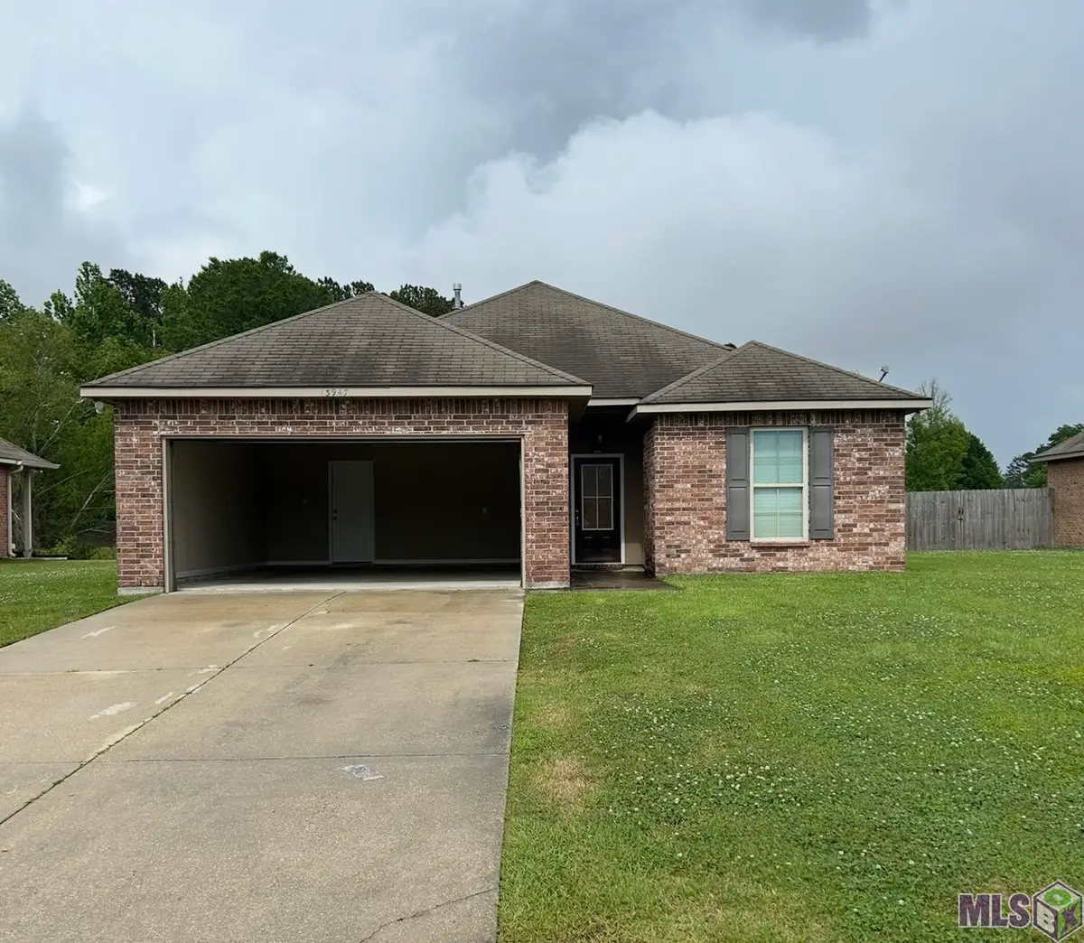 13947 Arbor Walk Dr, Denham Springs, LA 70726 - #1