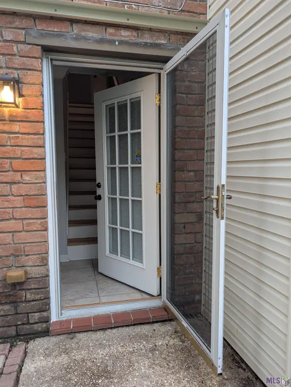 5123 S Oaks Dr, Baton Rouge, LA 70816